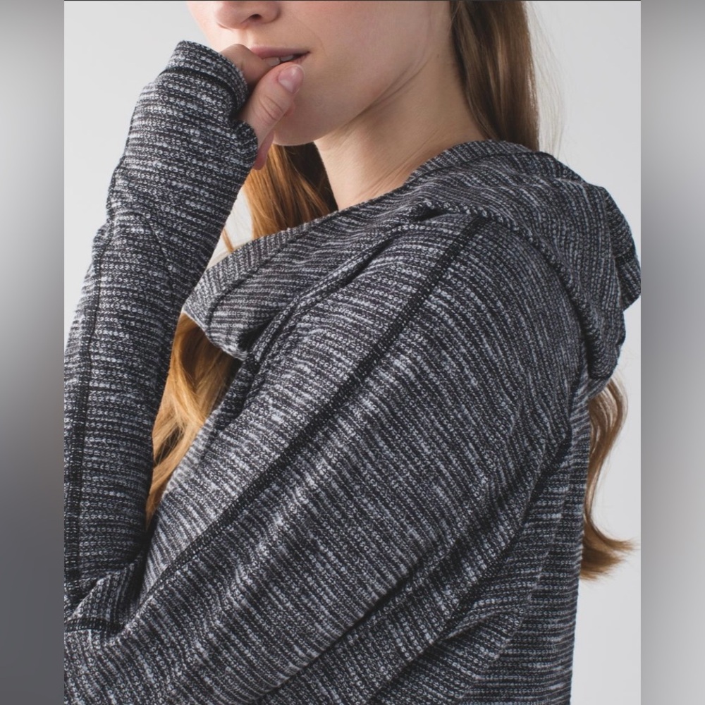 Lululemon Healthy Heart Pullover II size 12 - Picture 5 of 14